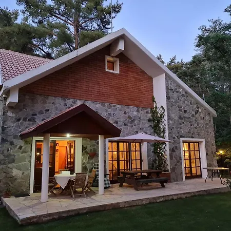 Villa Enriette - Panoramic Mountain Retreat In Pano Platres, Cyprus Kato Platres