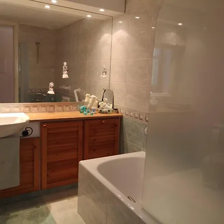 Enriette - Panoramic Mountain Retreat In Pano Platres, Cyprus *